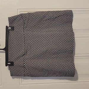 SC & Co. Pull on elastic waist skirt w/ attached shorts. Size XL